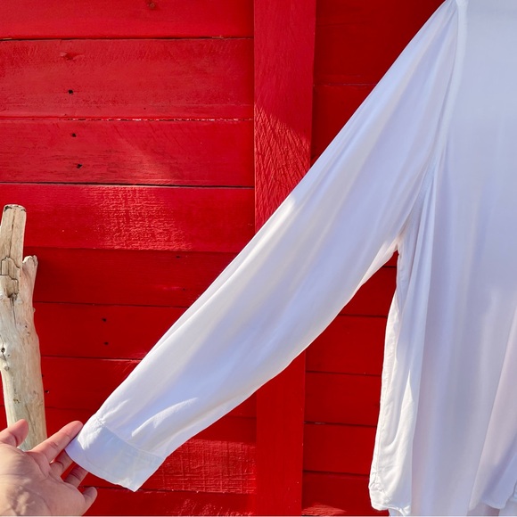 Beachlunchlounge viscose white long sleeve button down top - Picture 2 of 12